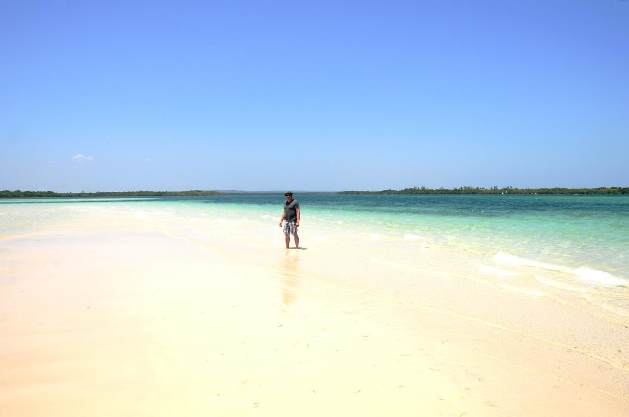 Willa Msambweni Beach House Zewnętrze zdjęcie